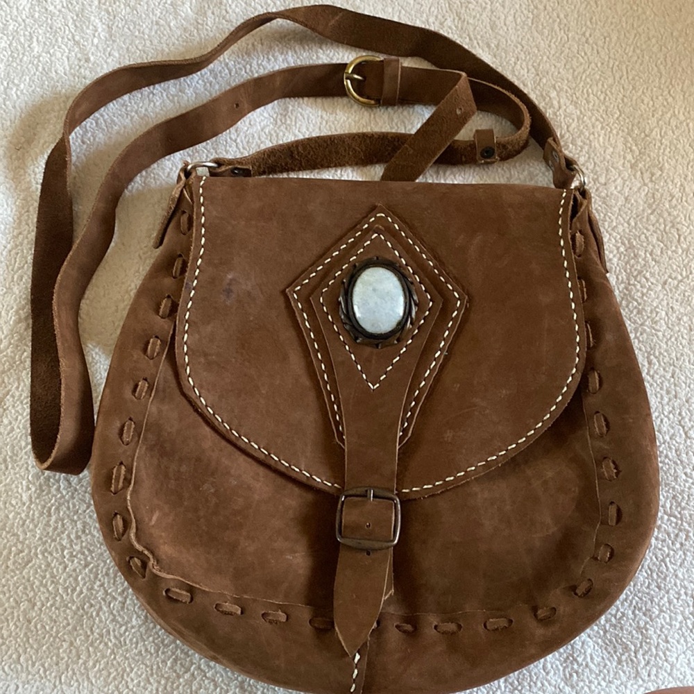Brown leather‎ crossbody